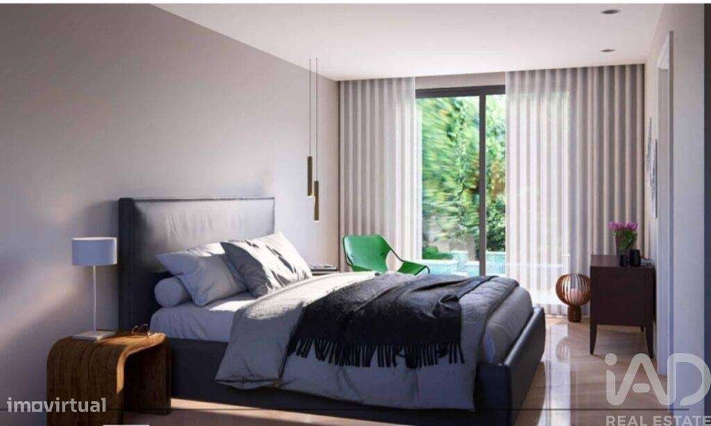 Estacionamento em Santa Bárbara de Nexe de 288 m2 - Grande imagem: 5/8