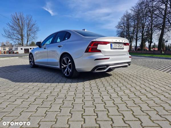 Volvo S60 B4 B R-Design - 12