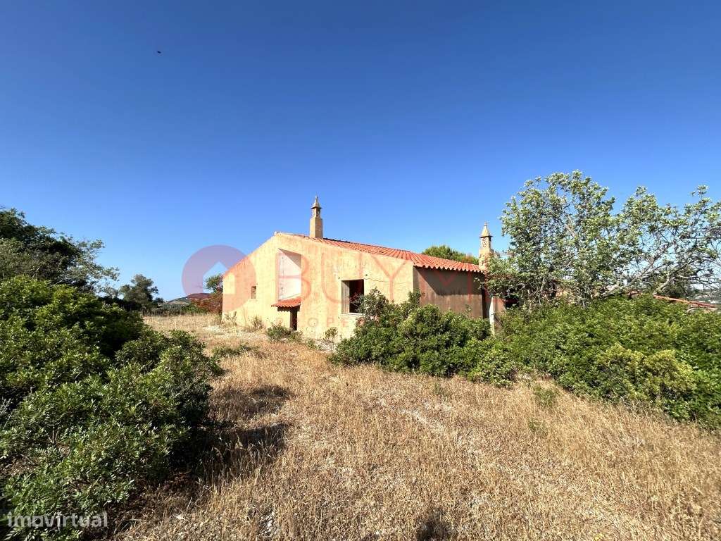 Moradia para Restaurar em Gorjões, Santa Bárbara de Nexe - Grande imagem: 4/14