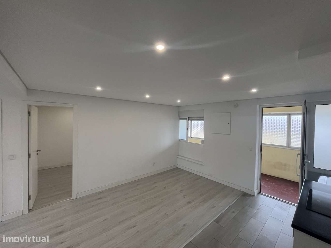 Arrendamento Olivais - APARTAMENTO RENOVADO - EXCELENTE LOCALIZAÇÃO - Grande imagem: 4/19