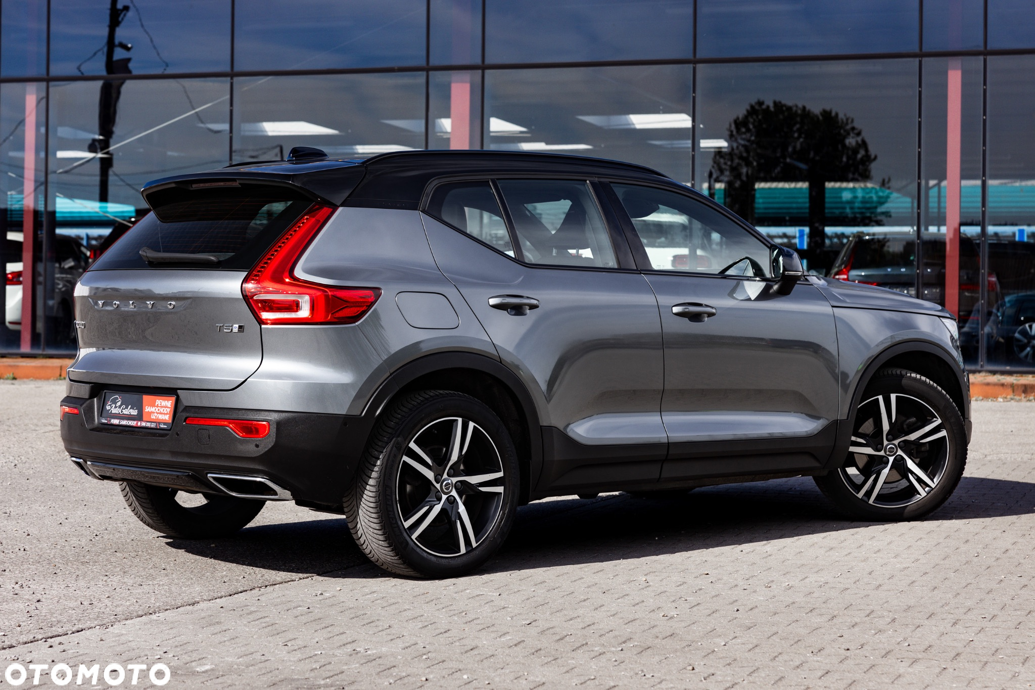 Volvo XC 40 T5 AWD R-Design - 11