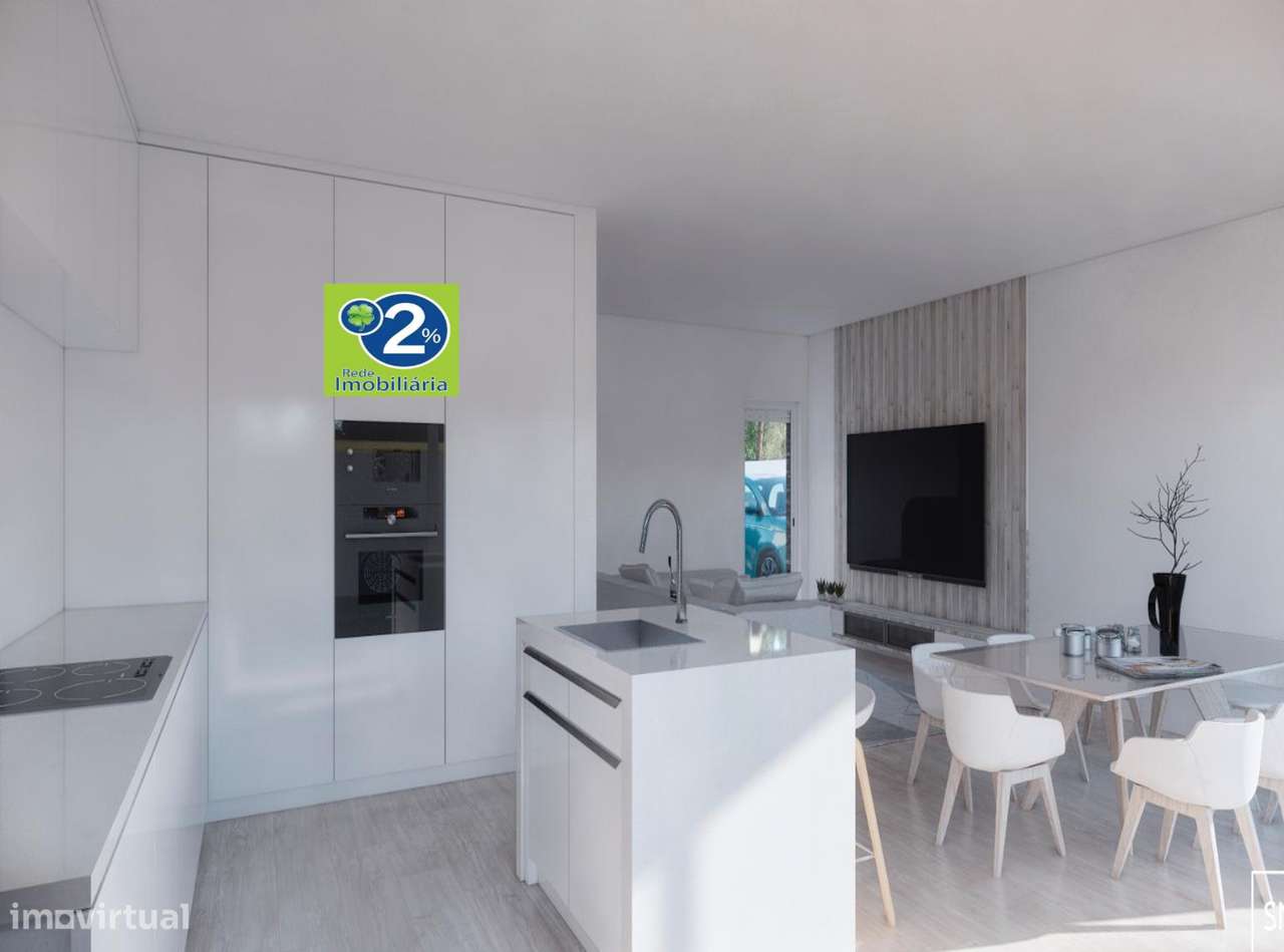 Moradia V4! Bem localizada - Grande imagem: 4/4