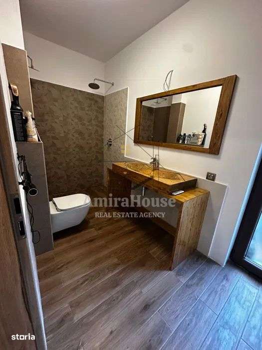 Apartament 3 camere in imobil tip vila, 79 mp, garaj, curte comuna, Gr-12