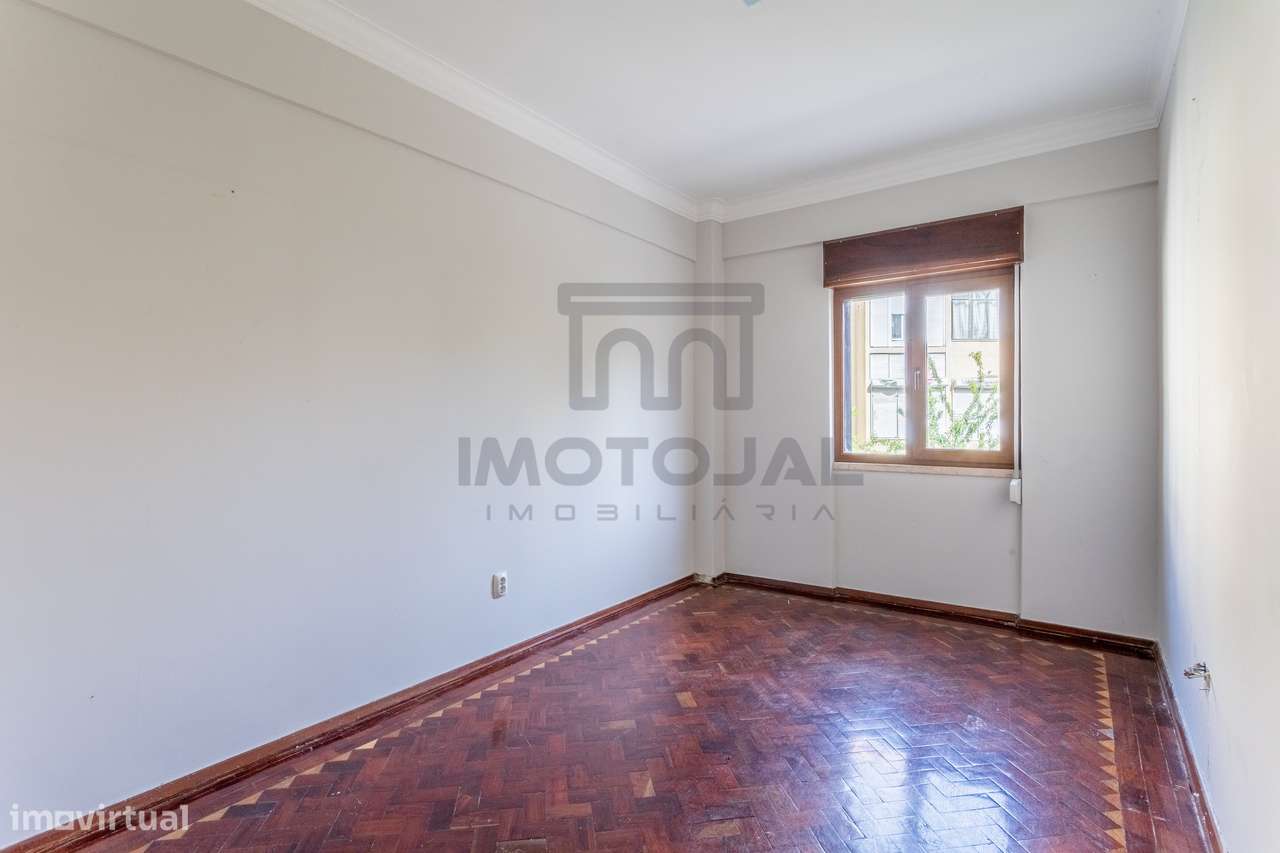 Apartamento T3 com 2 casas de banho - Loures-15