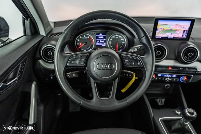 Audi Q2 30 TFSI Design - 27