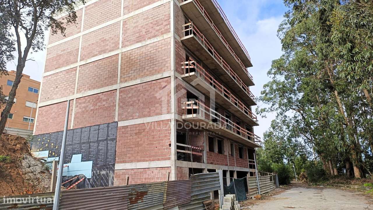 Apartamento T1+1 em Canelas - Grande imagem: 5/9