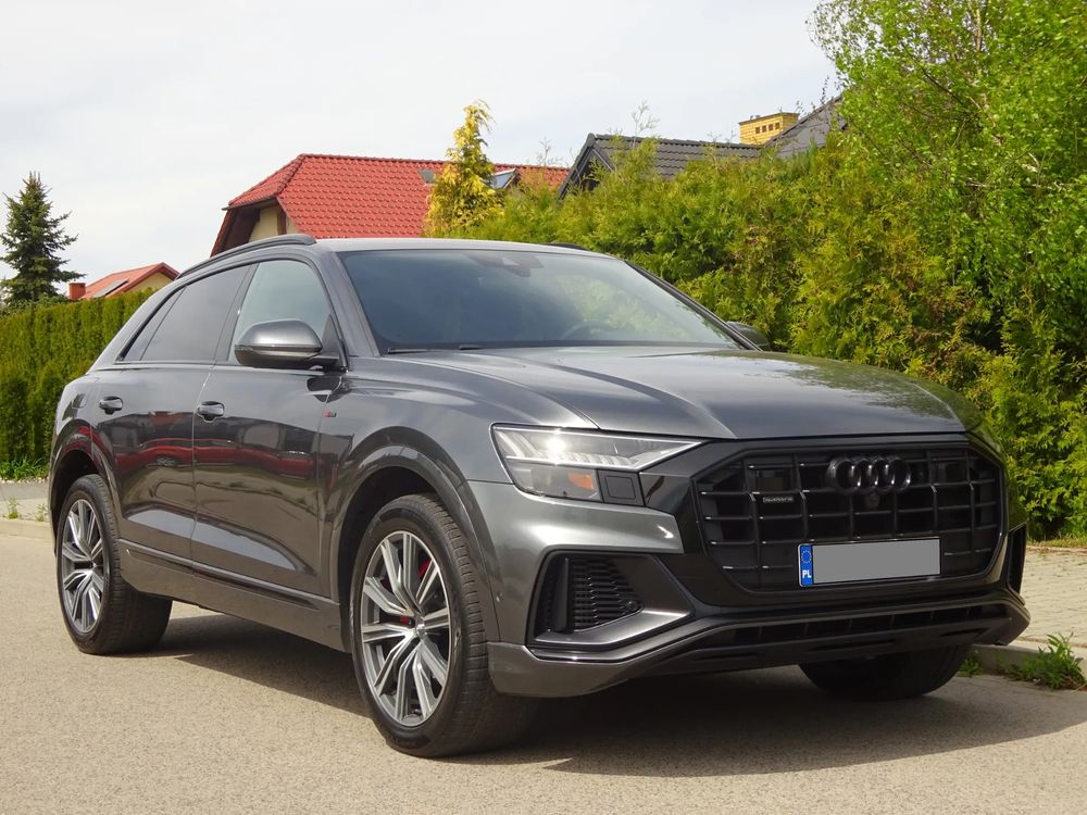 Audi Q8 SUV TFSI quattro 250 kW tiptronic S line business 2021