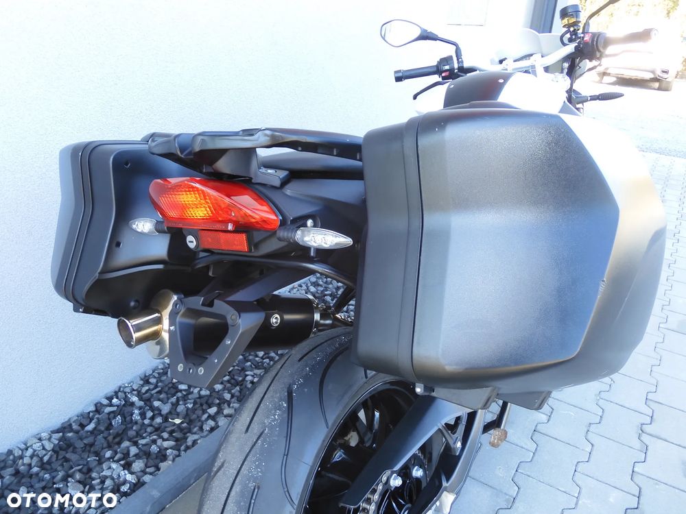 800R#2011#Niski potwierdz...