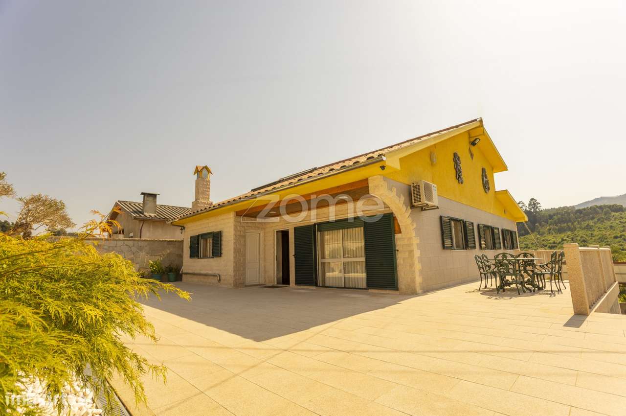 Moradia T5 - Termas São Vicente - Penafiel - Grande imagem: 4/18