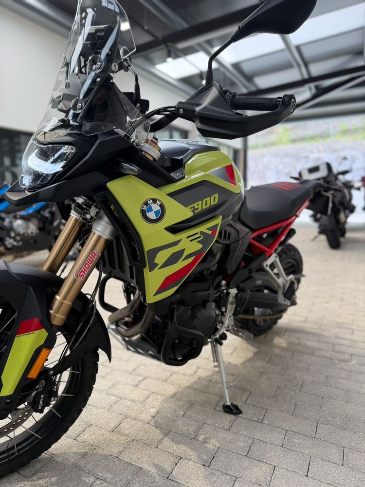 BMW F 900 GS