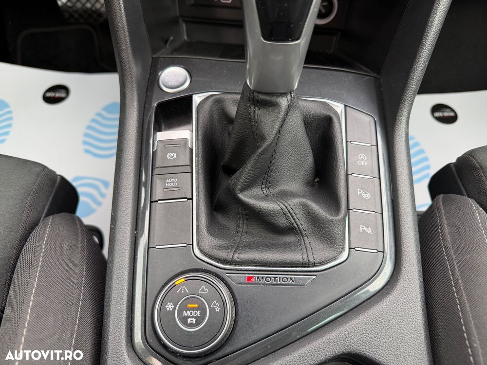 volkswagen tiguan   2 0 tdi 4mot dsg elegance