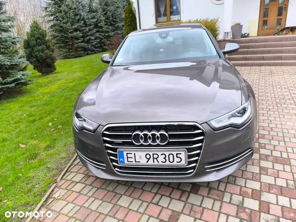 Audi A6 2.8 FSI Quattro S tronic - 2