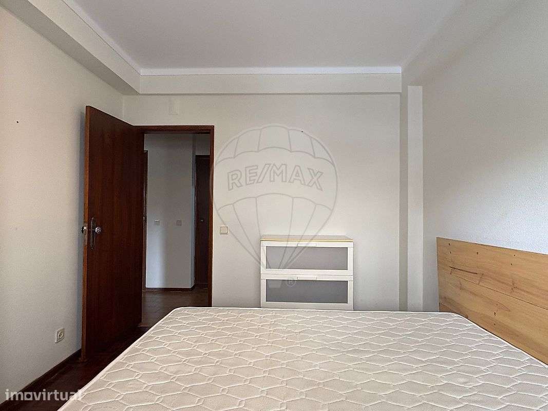 Apartamento T1 para arrendamento - Grande imagem: 2/8