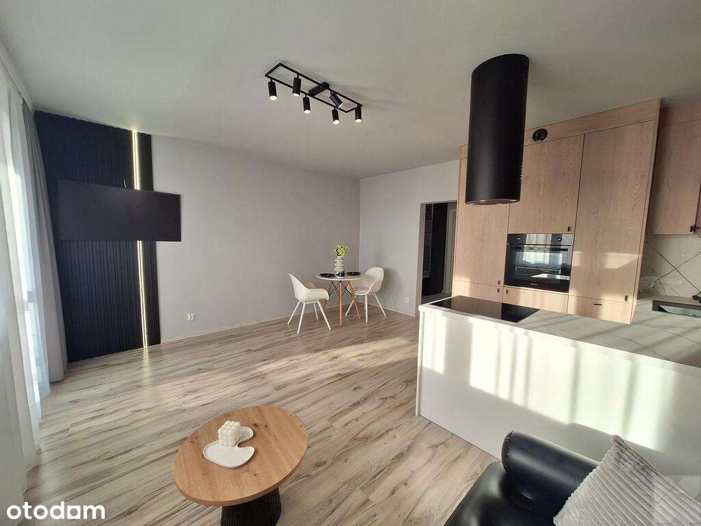 Ładne mieszkanie z dużym balkonem do wejścia-2