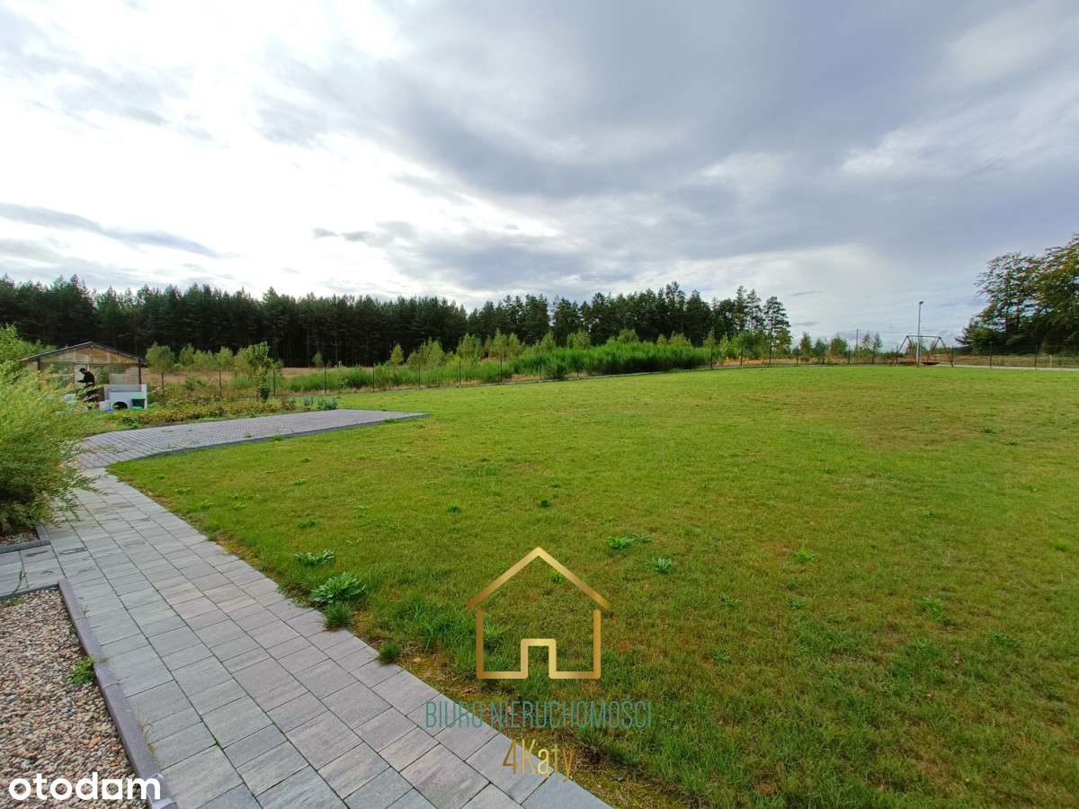 Strzebielino, działka 2034m2 z domkiem całorocznym-4