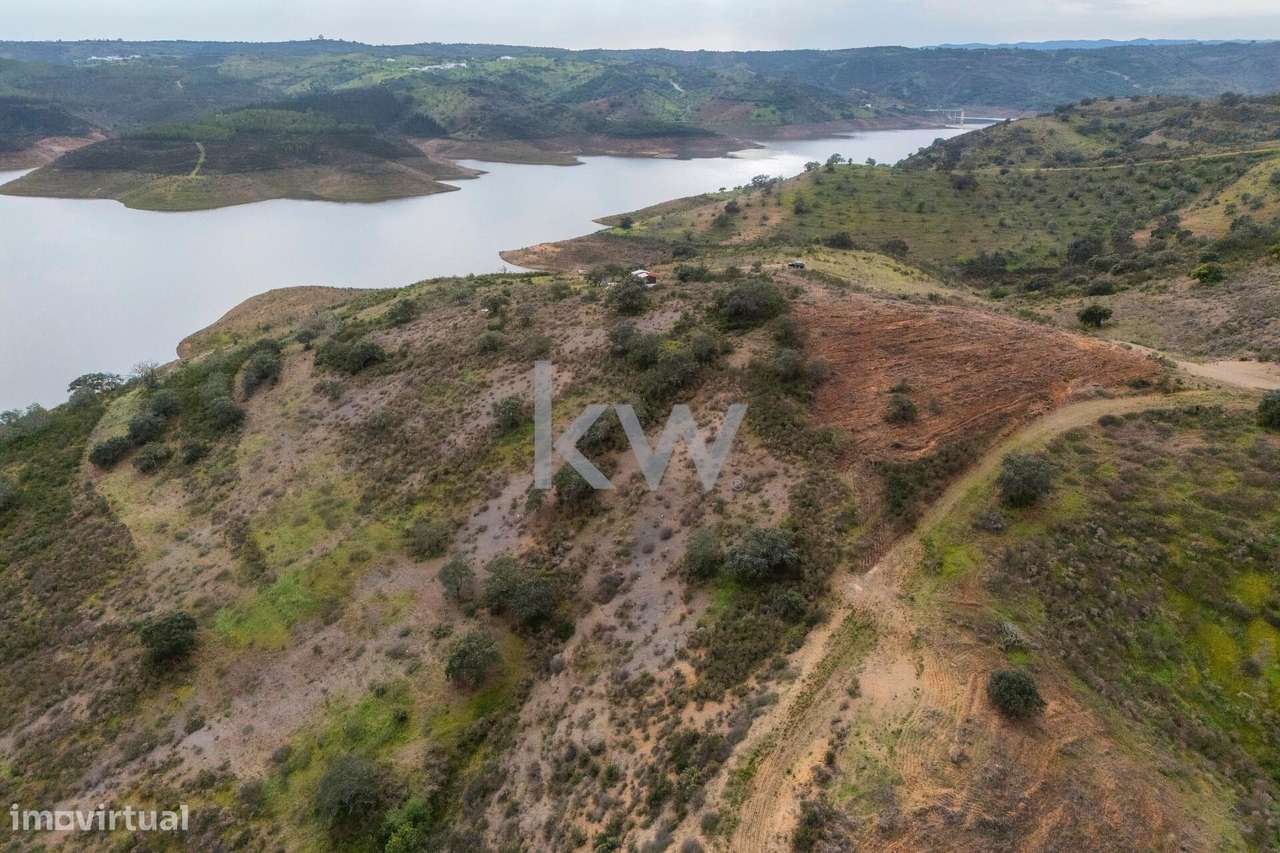 Refúgio Natural com Vista Única para a Barragem de Odeleite – 7 Hectar - Grande imagem: 3/20