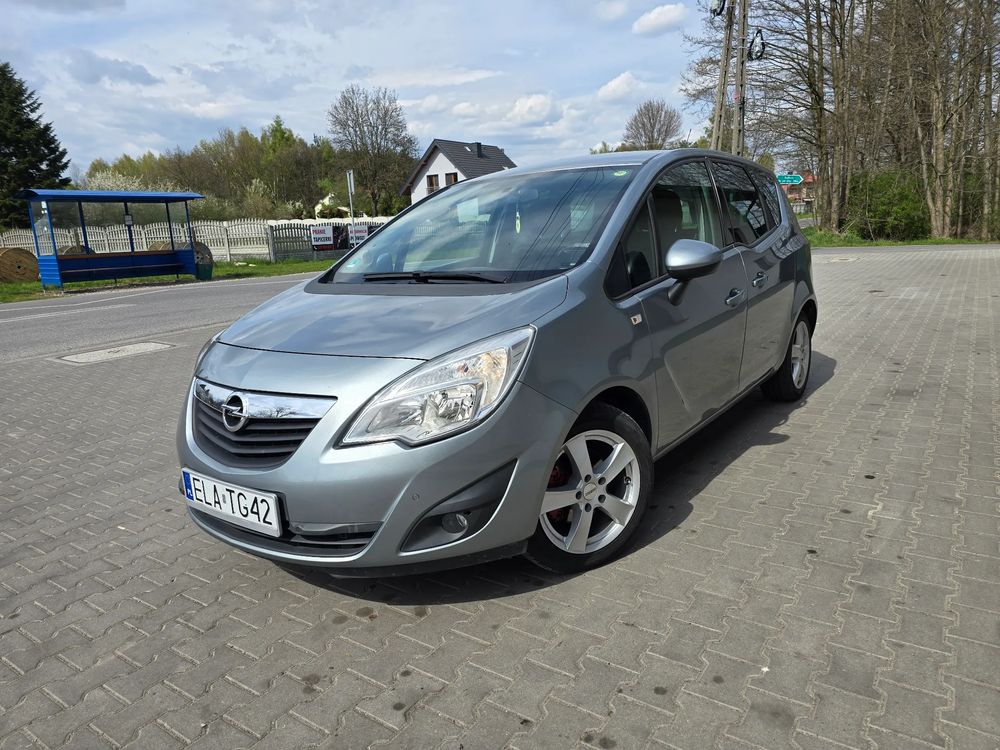 Opel Meriva II 2011