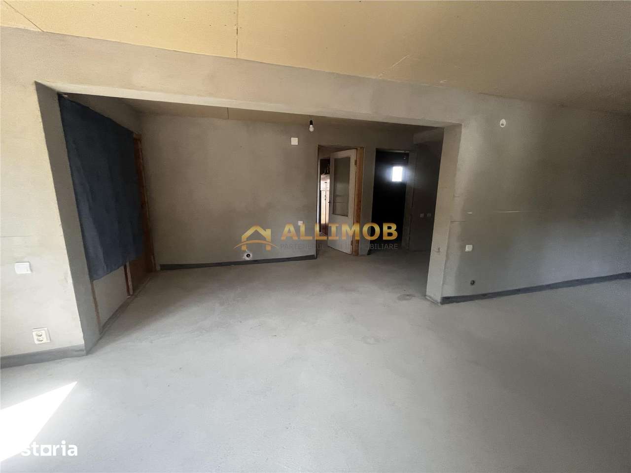 Casa de vânzare in Strejnicu-7