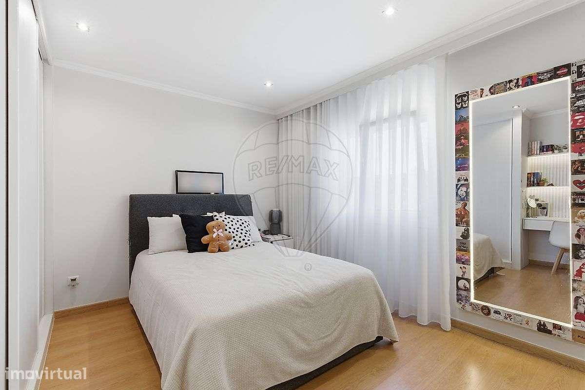 Moradia T4 para venda-31