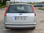 Ford Focus 1.6 16V Ghia - 7