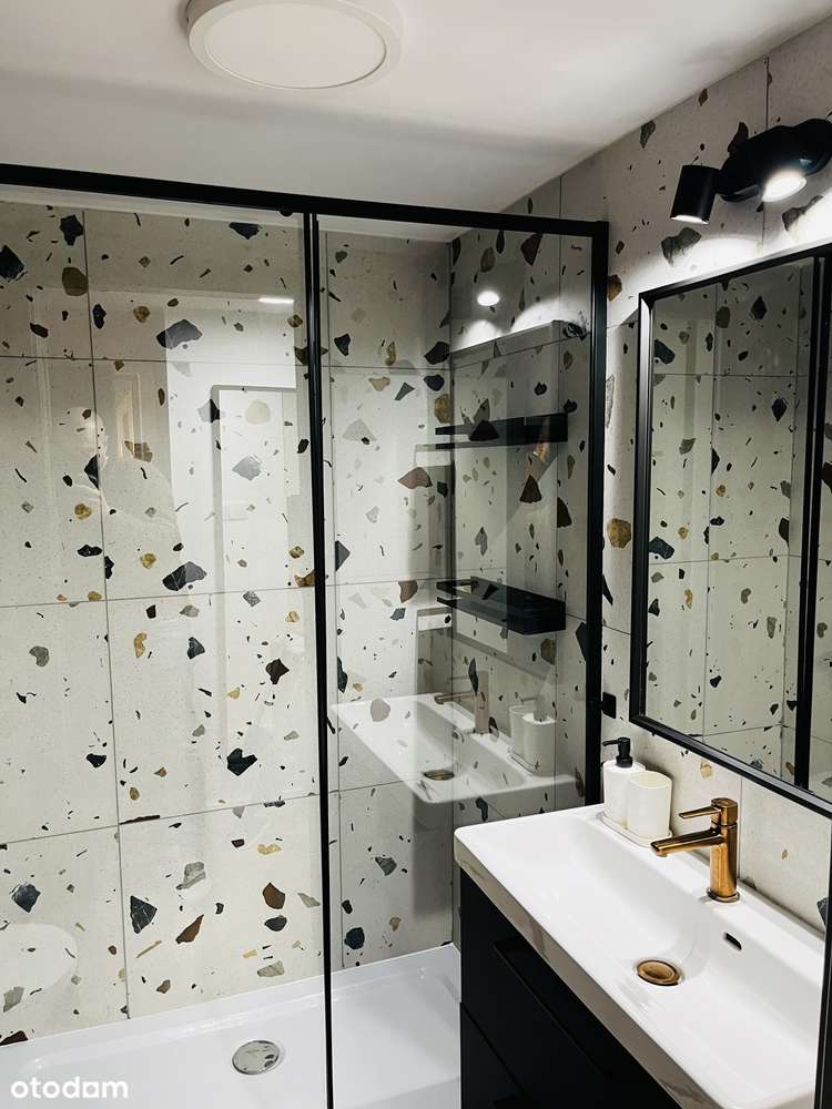 Kawalerka z antresolą świeżo po remoncie - Pełny obrazek: 5/9