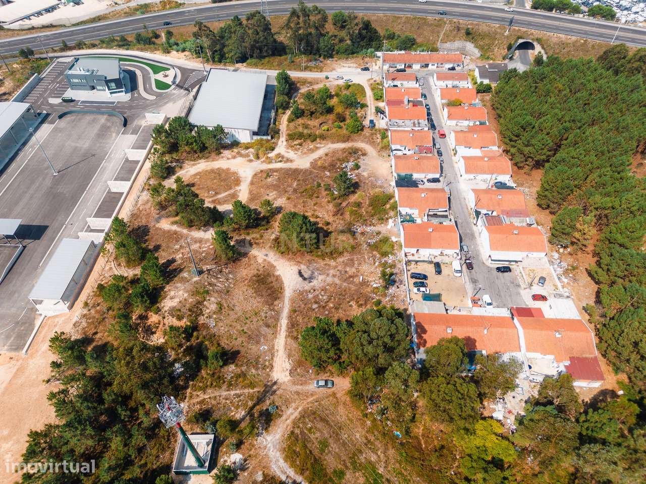 Terreno industrial com 4.400 m² na Cova das Faias – Leiria - Grande imagem: 2/6