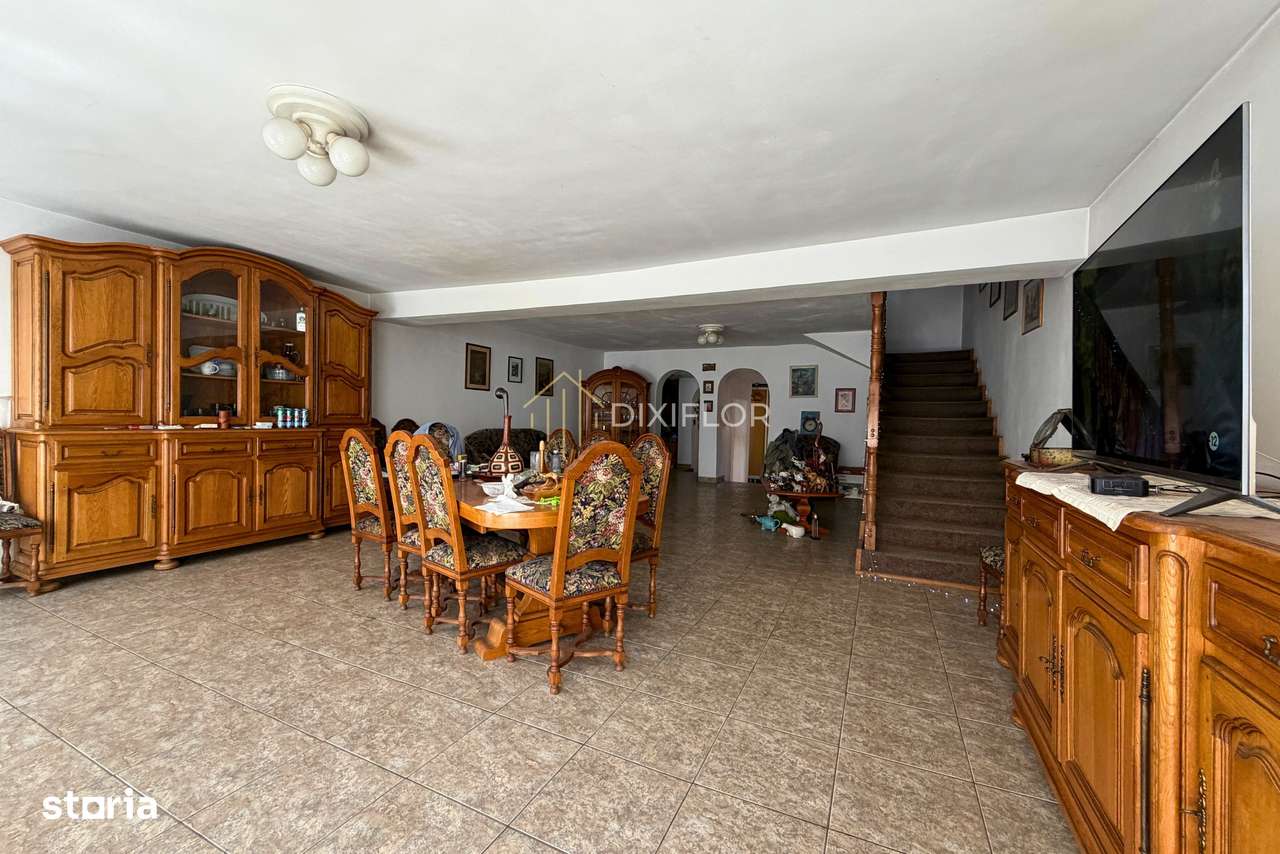 Casă individuală cu două clădiri | Str. Dumbravei | 290.000 €-1