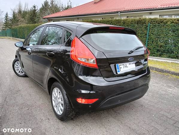 Ford Fiesta 1.25 Celebration - 5