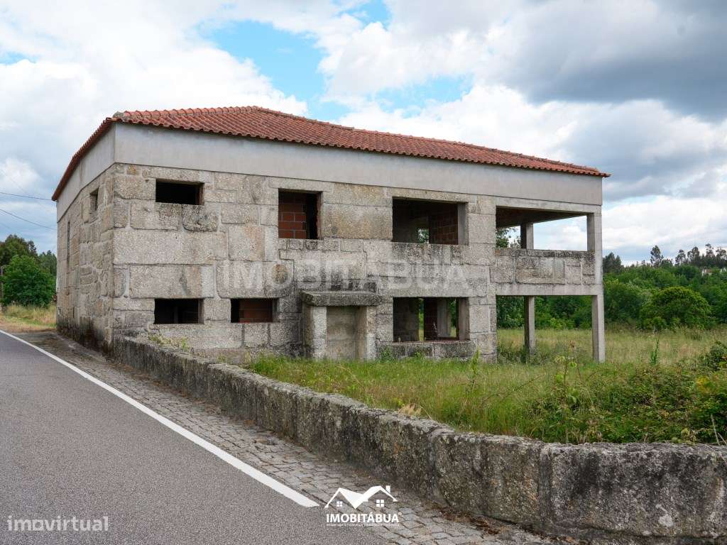 Propriedade de 4Ha com Moradia para reconstruir-34