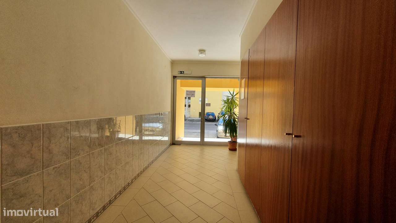 Apartamento T2 no Lavradio - Grande imagem: 2/24