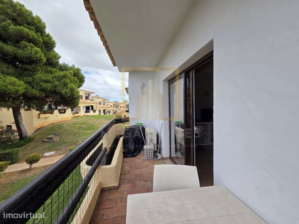Apartamento T1, semi-renovado, em Quinta Nova, Alvor-13