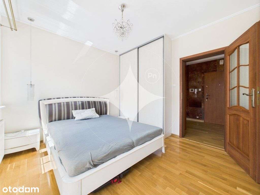 Stare Miasto Apartament+miejsce parkingowe+piwnica-10