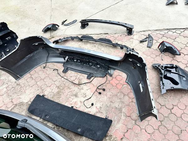 Klapa Tył Lampy Zderzak PDC Belka Ślizgi Komplet BMW F11 2015r A52 - 10