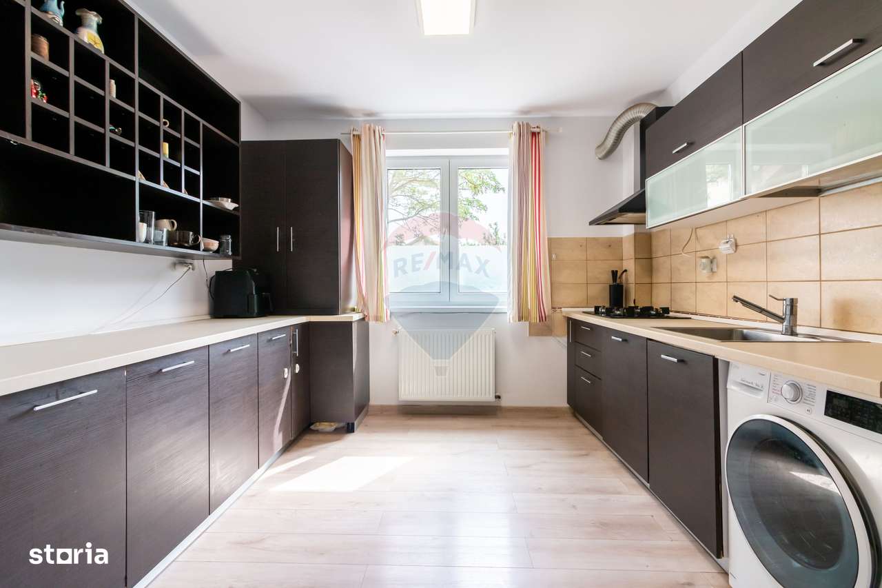 Vanzare Vila Familiala Azur Pipera, 4 cam 120mpu, curte mare, 4XP-19