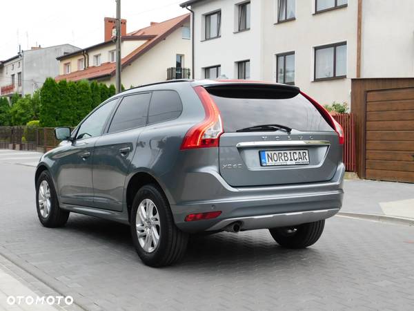 Volvo XC 60 D3 Momentum - 12