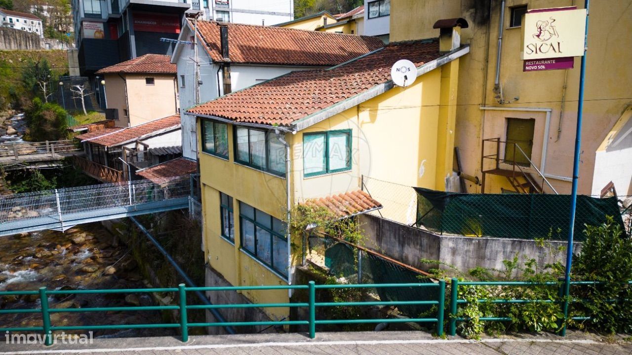 Moradia á venda na Vila do Gerês