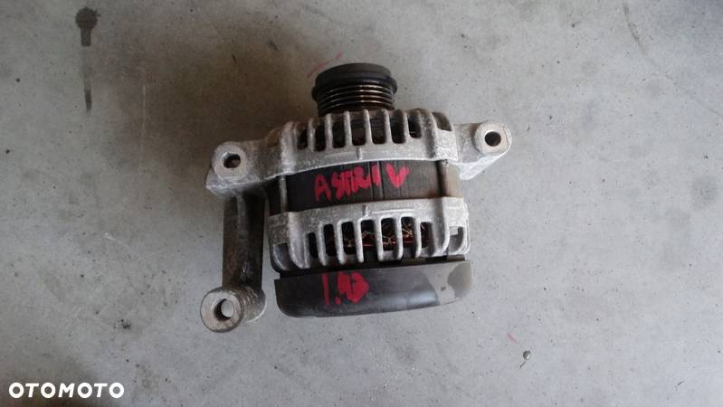 ALTERNATOR OPEL ASTRA V 17R 1.4B 13513070 - 1