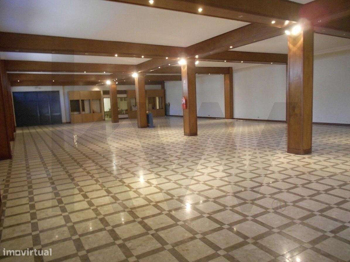 PARQUE  INDÚSTRIAL,  ESCRITÓRIOS e ARMAZÉNS em CONDOMINÍO FECHADO  Pri-6