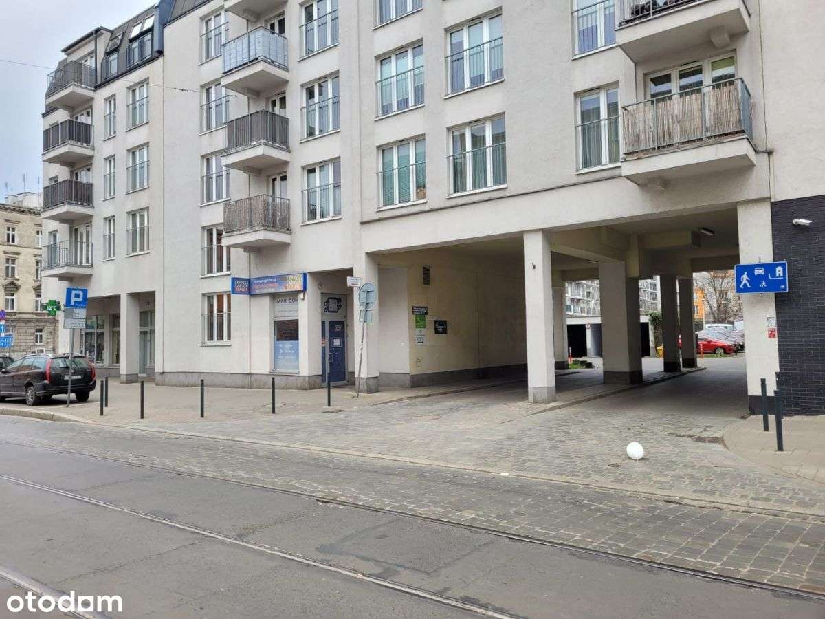 Miejsce Postojowe 18 m²  I Wrocław Centrum-2
