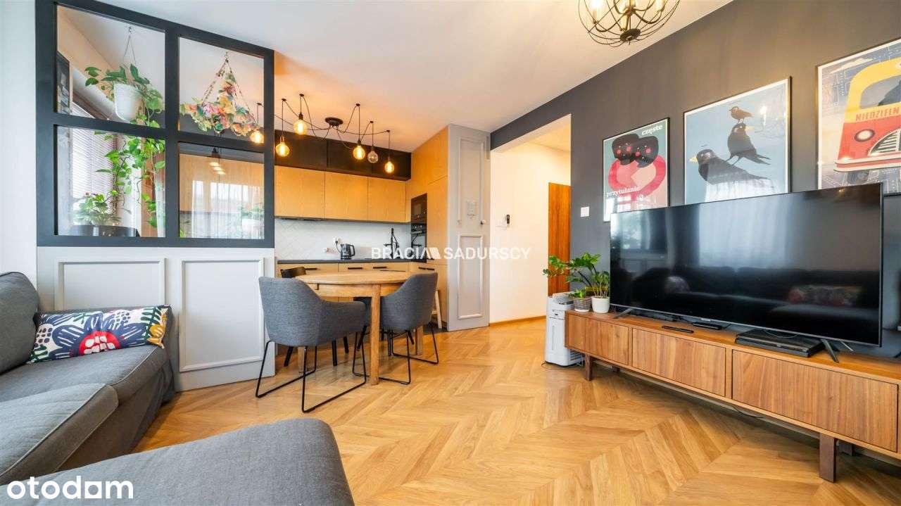 Słoneczne 3-Pokojowe Z Dużym Balkonem-0