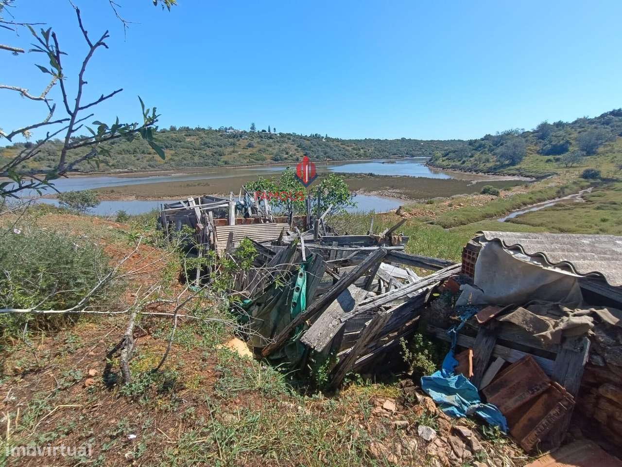 Quinta com 9 Hectares , junto ao rio Arade excelente investimento-20