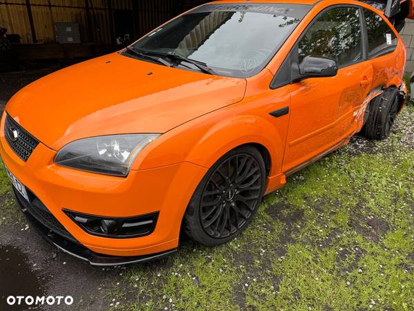 Ford Focus ST - 2