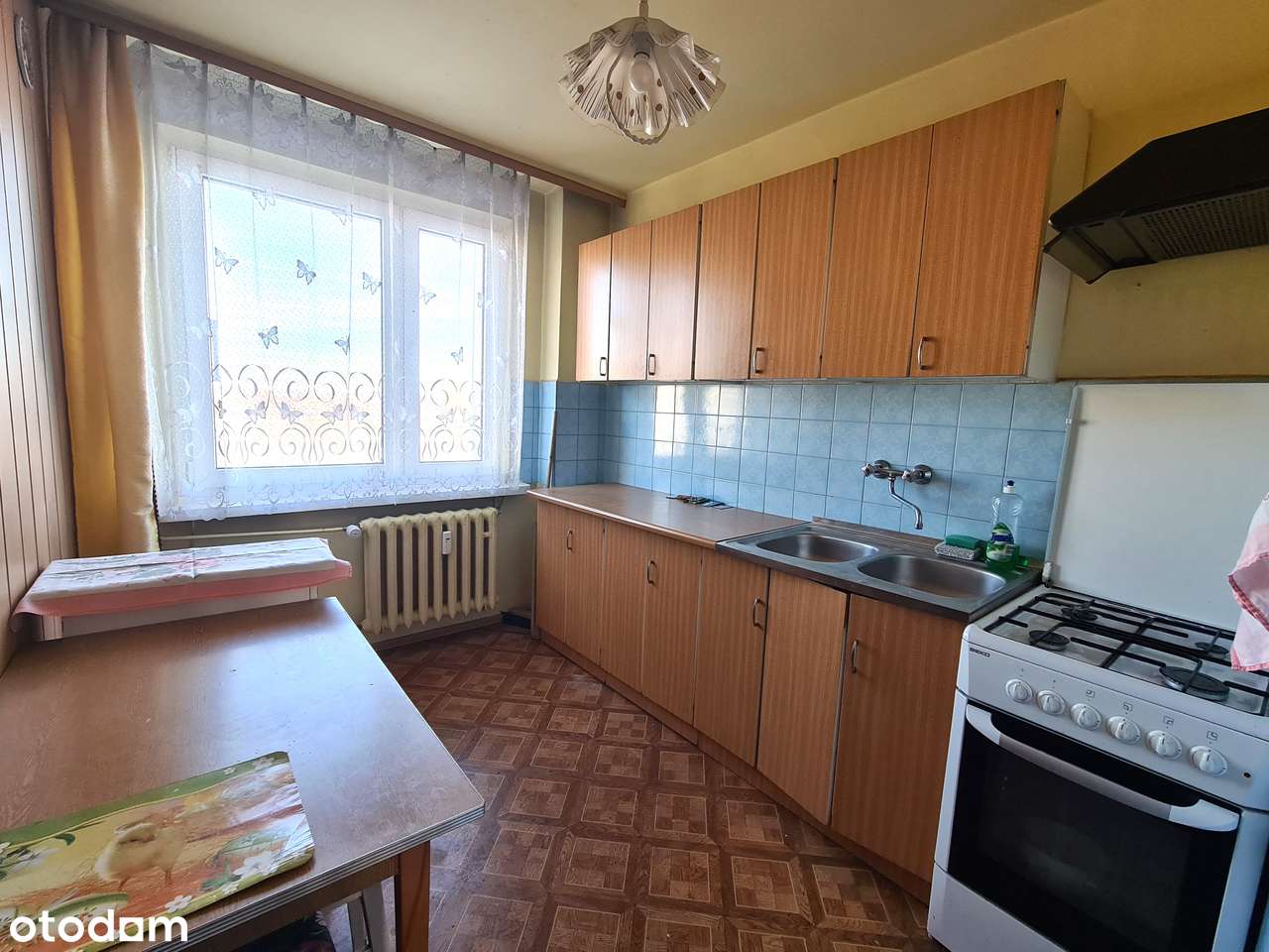 2 niezależne pokoje, jasna kuchnia, balkon, c.w.u. MPEC, tramwaj-2