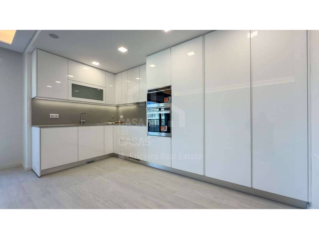 Vende Apartamento T2 - Ericeira, A Casa das Casas - Grande imagem: 4/12