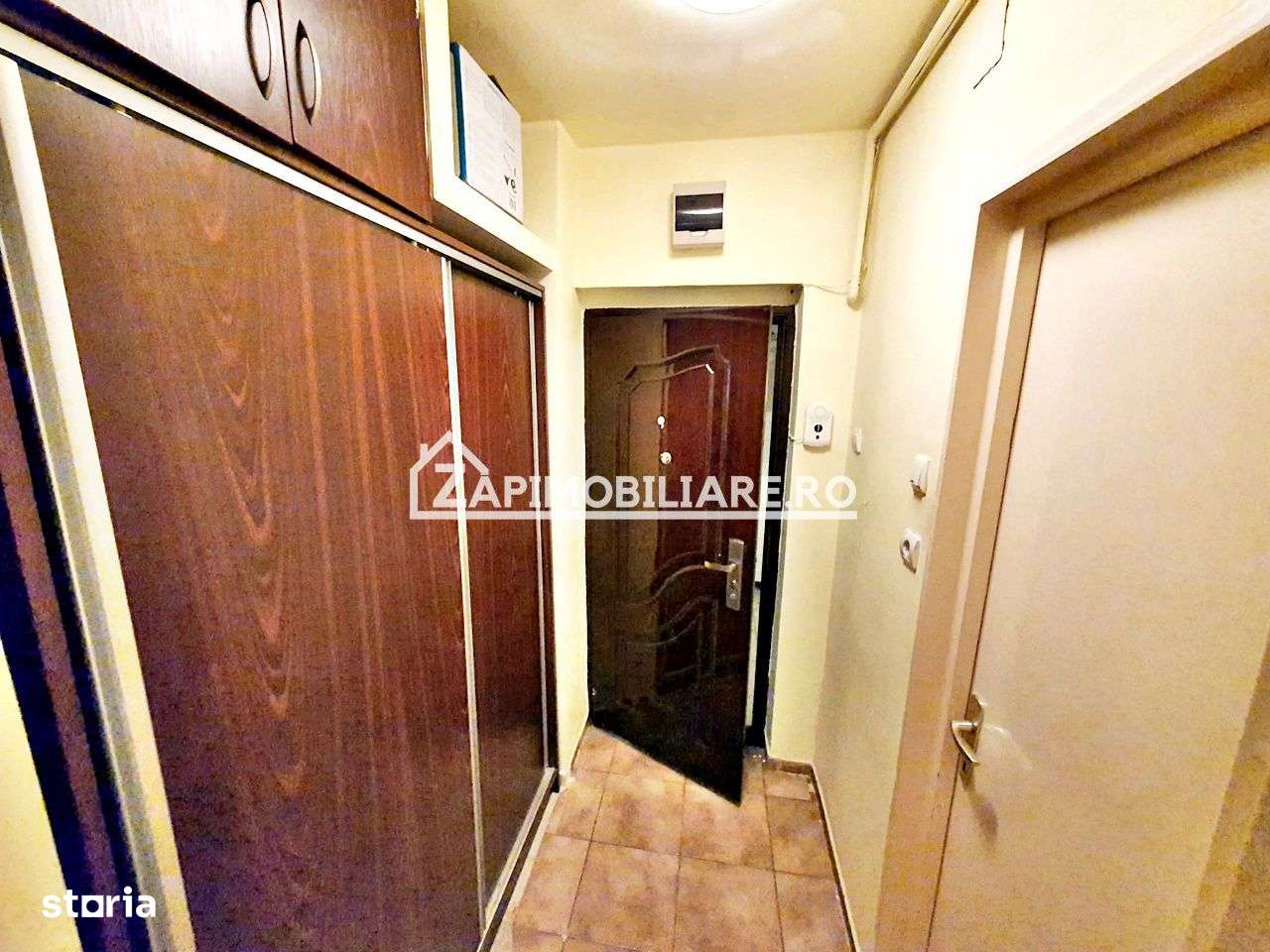 Apartament 1 camera, 28 mp, Aleea Carpati et.1 - Imagine principală: 5/5