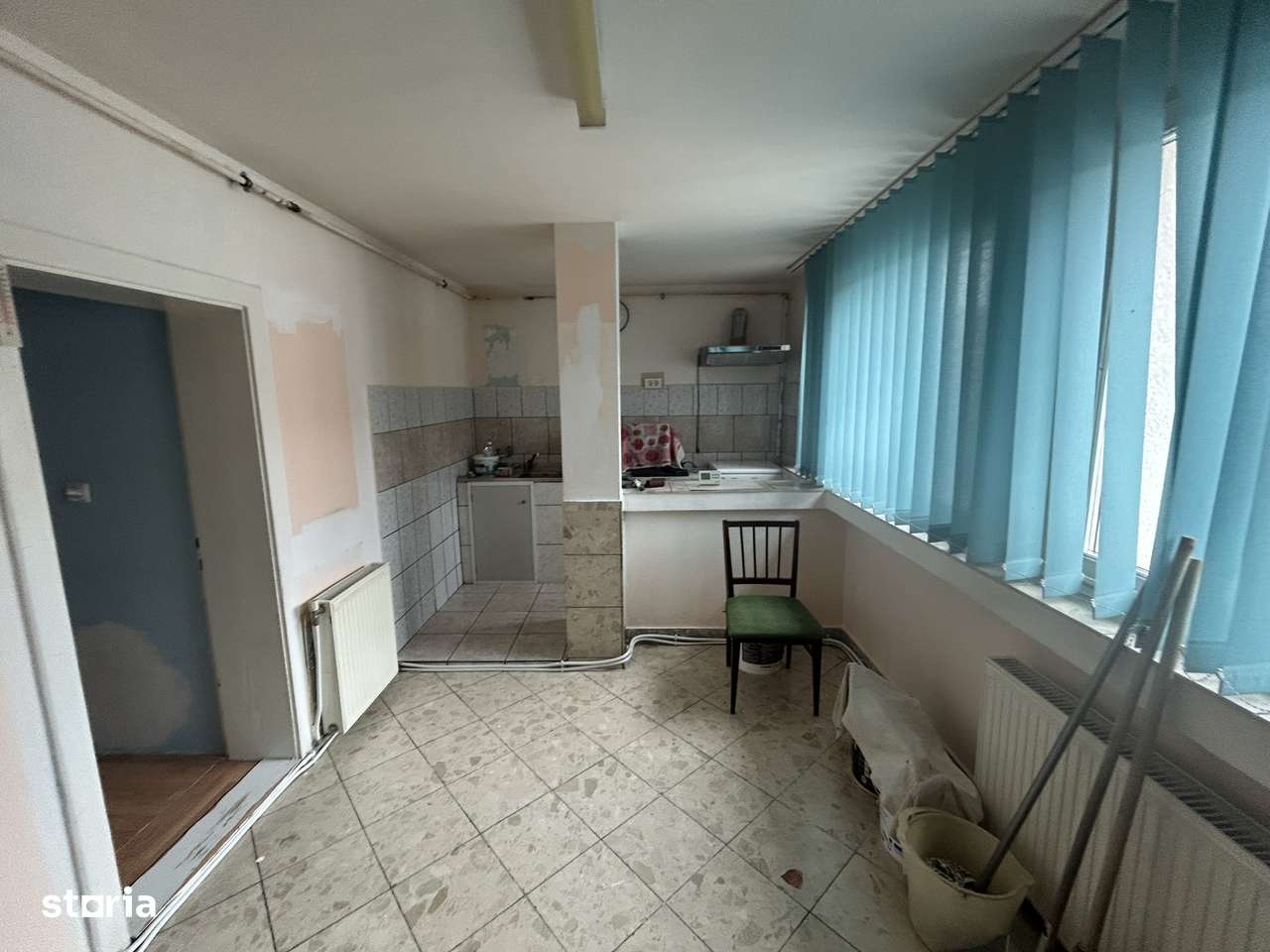 Vand casa mare caramida(2 corpuri cladire)renovat in Livada, st.850 mp-9