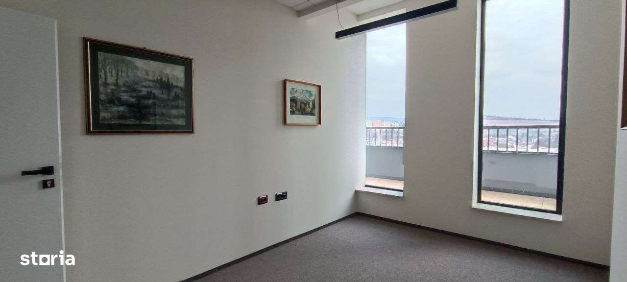 Spatiu birouri NOU, 146 mp, lift, parcare - Imagine principală: 4/11