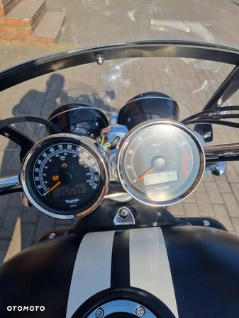 Triumph Rocket - 14