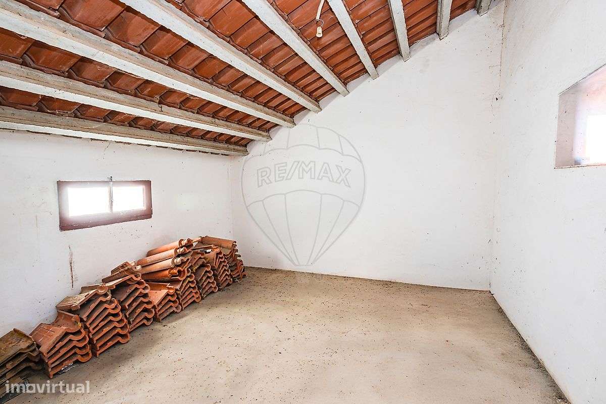 Moradia T4 para venda-40