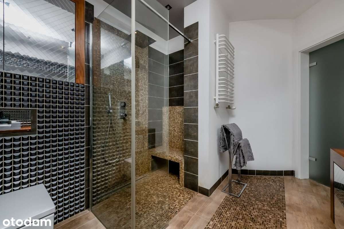 Jedyny Taki Widok w Mieście – Twój Apartament Premium Na IX Piętrze!-11